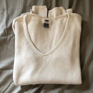 White Old Navy Sweater